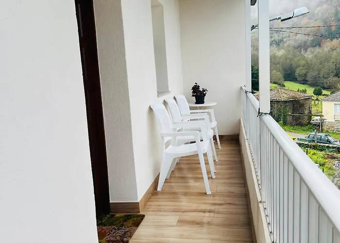 A Casa Do Lugar * Sampaio